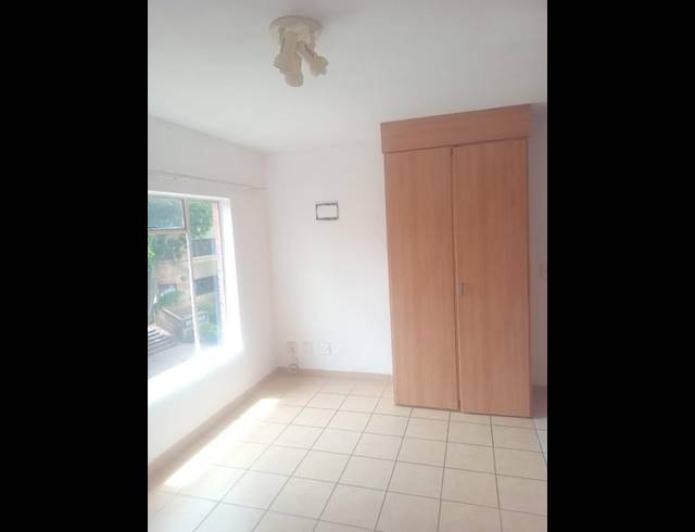 1 BEDROOM APARTMENT FOR SALE IN AUCKLAND PARK